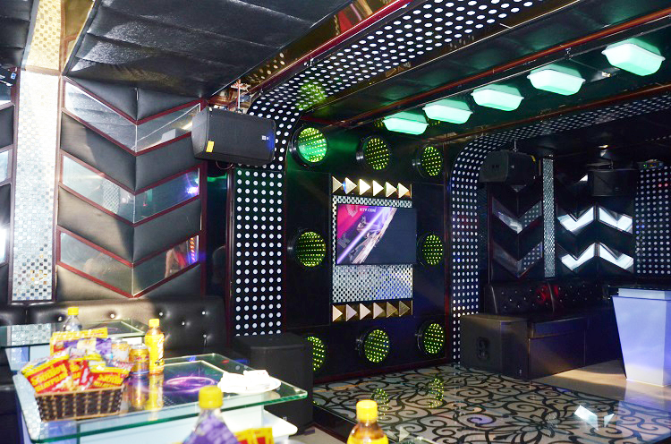 Phòng karaoke