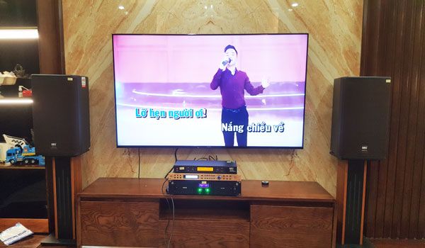 Bộ karaoke chuyên nghiệp HAS cho gia đình anh Tuấn - Hà Đông